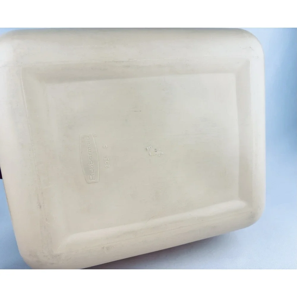 Vintage‎ Rubbermaid Almond Plastic Dish Pan Container 2951 5 Beige Tan